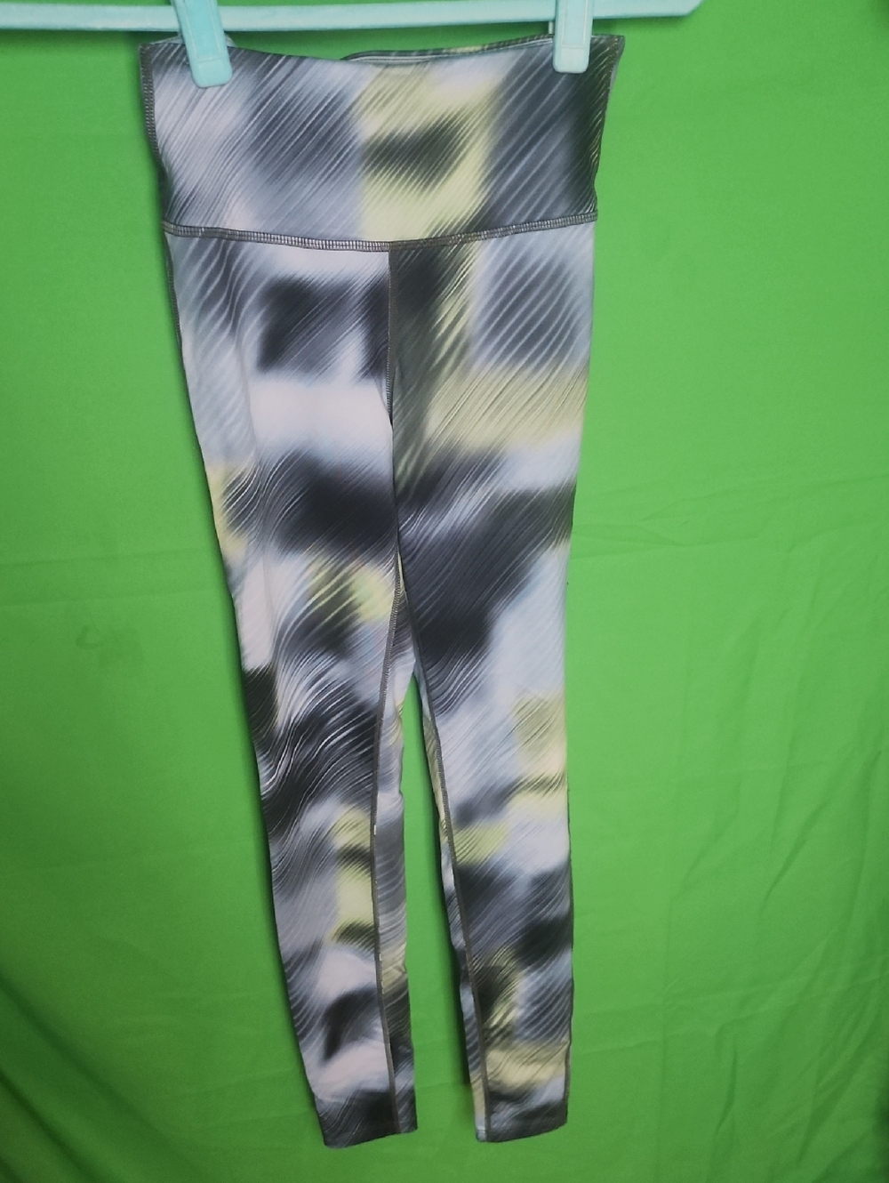 Athleta High Rise Alpine Chaturanga Tights Graphic Pattern Size XS